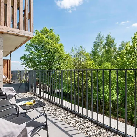 Bright In With Balcony And Parking By Renters アパート カルパッチ