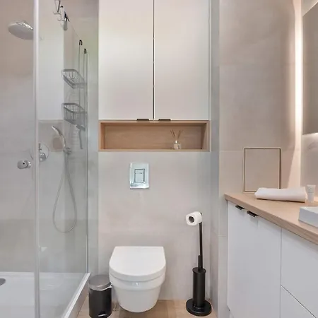 アパート Bright In With Balcony And Parking By Renters カルパッチ